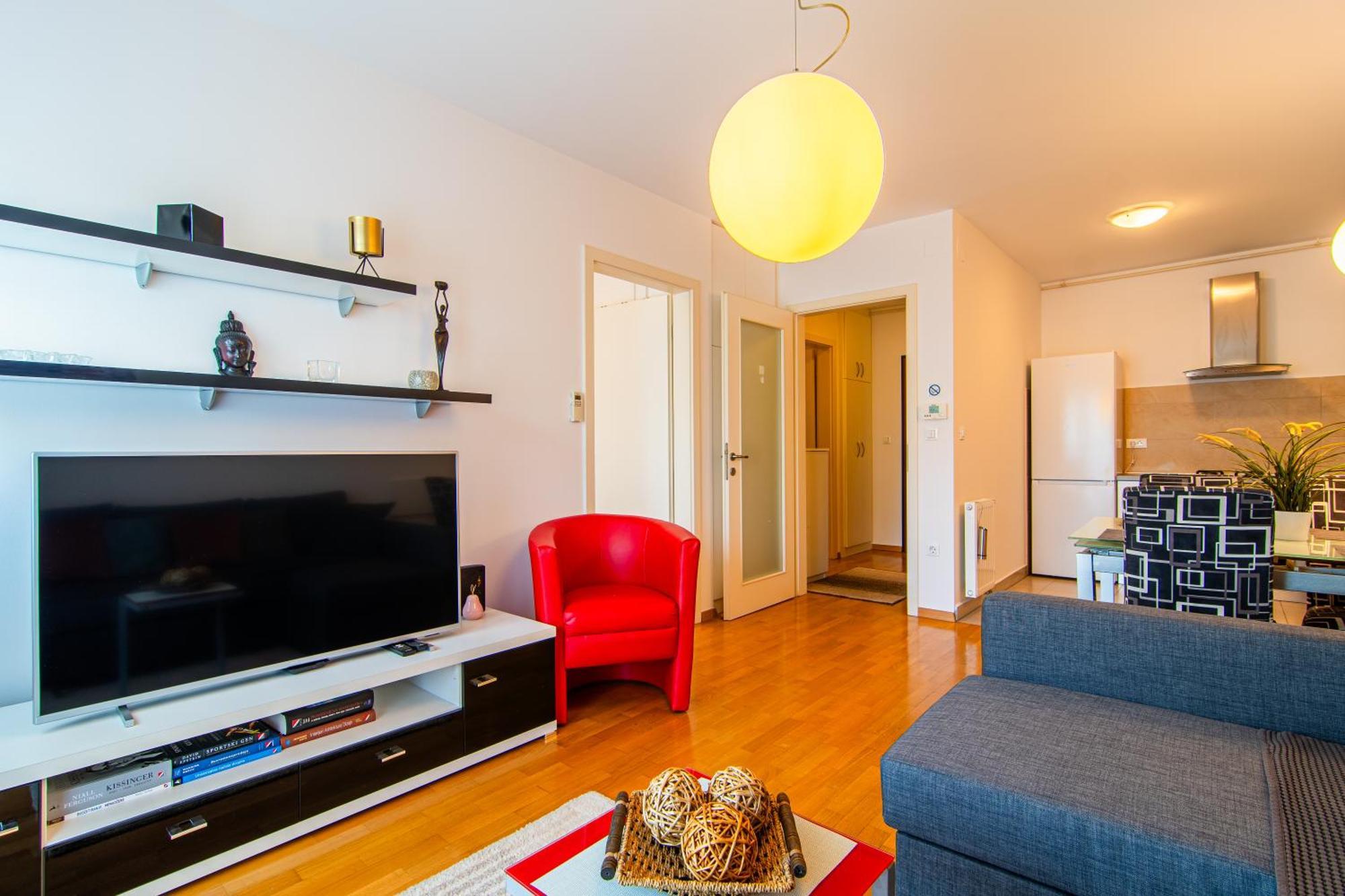 Apartment Flexible Selfcheckins 85 - - Garage - Loggia - New
