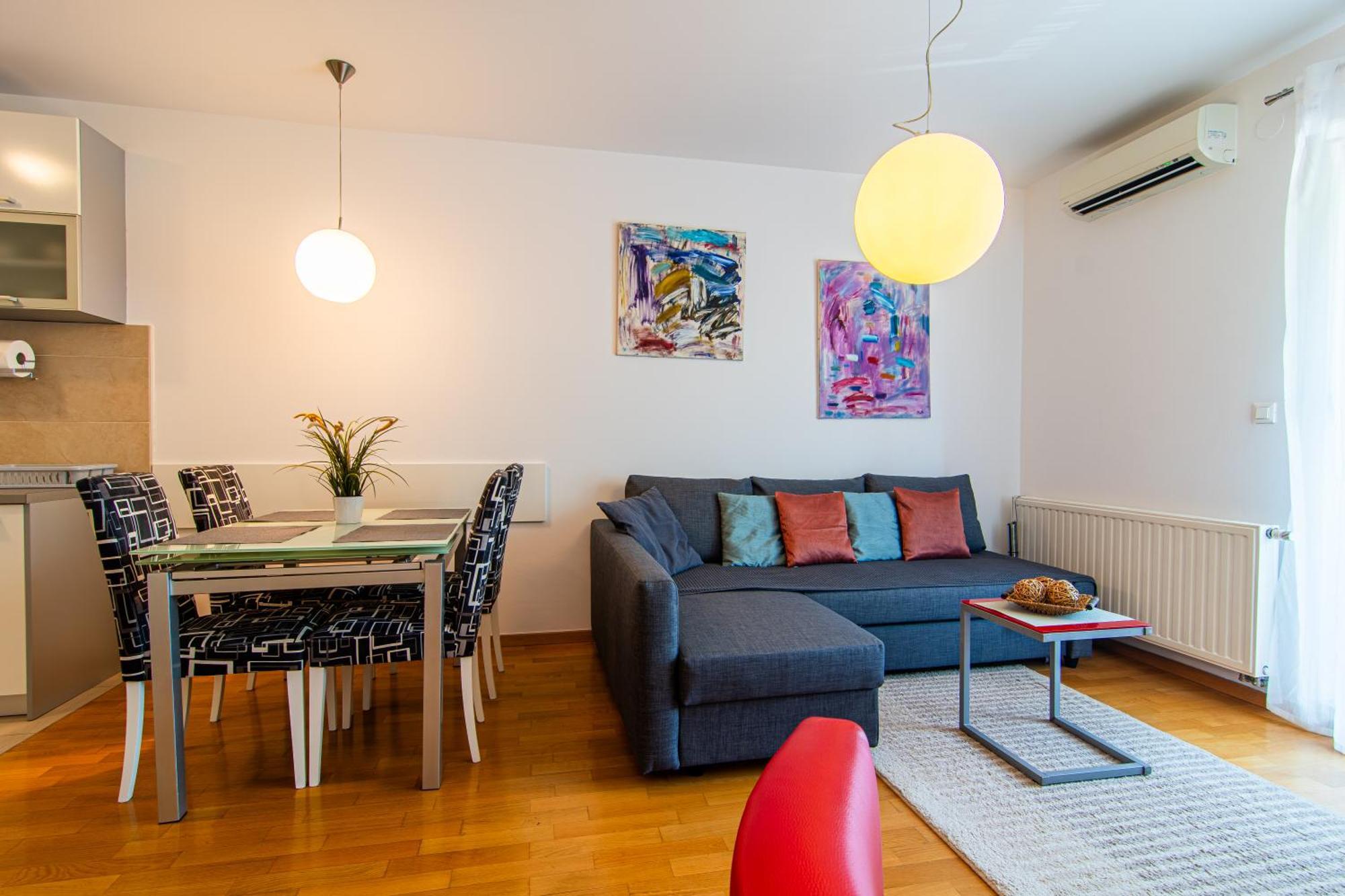 Flexible Selfcheckins 85 - - Garage - Loggia - New *